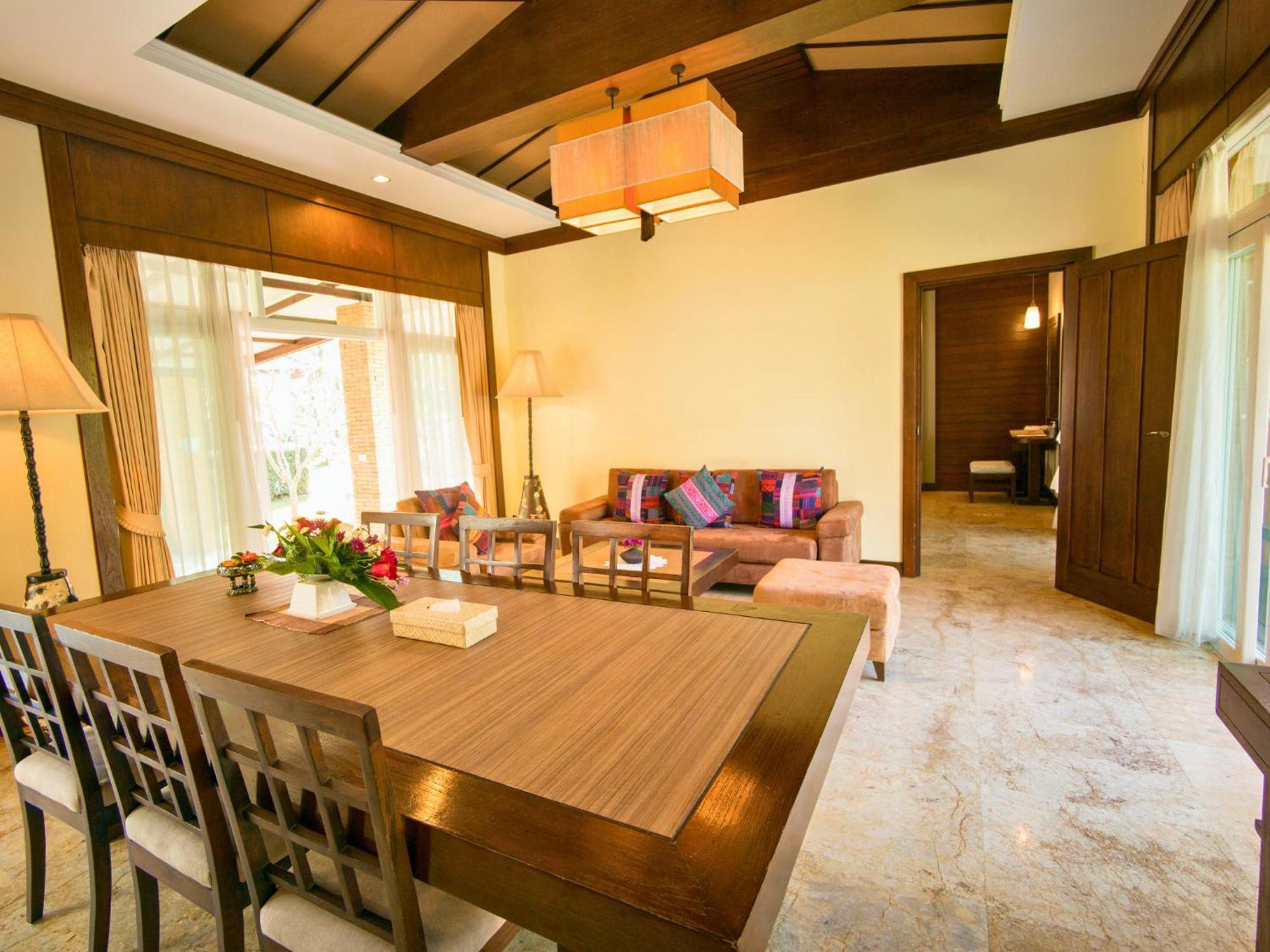 สิบแสน รีสอร์ต แอนด์ สปา แม่แตง Hotel ภายนอก รูปภาพ